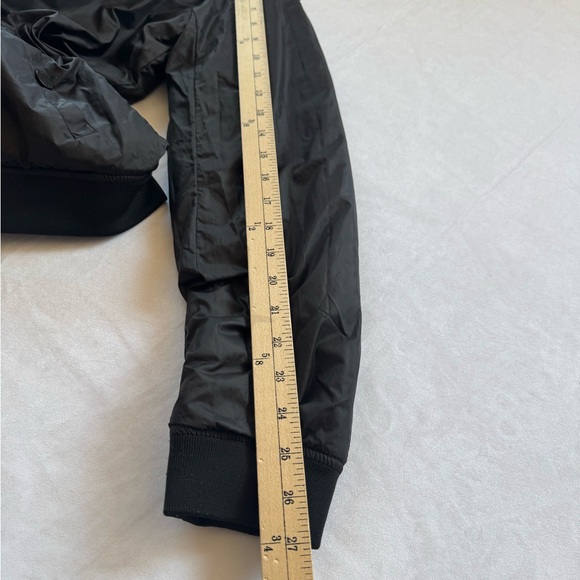 Guess Kids Boy's Green Digital Print Reversible Padded Jacket Size 14 - Picture 12 of 16